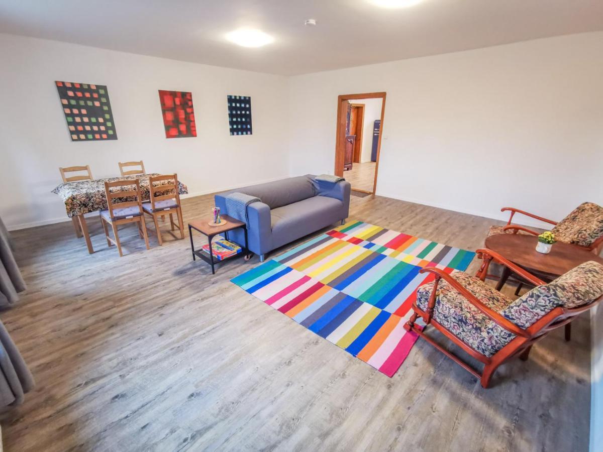 Apartment In Herrenhaus Gross Pinnow Exteriör bild